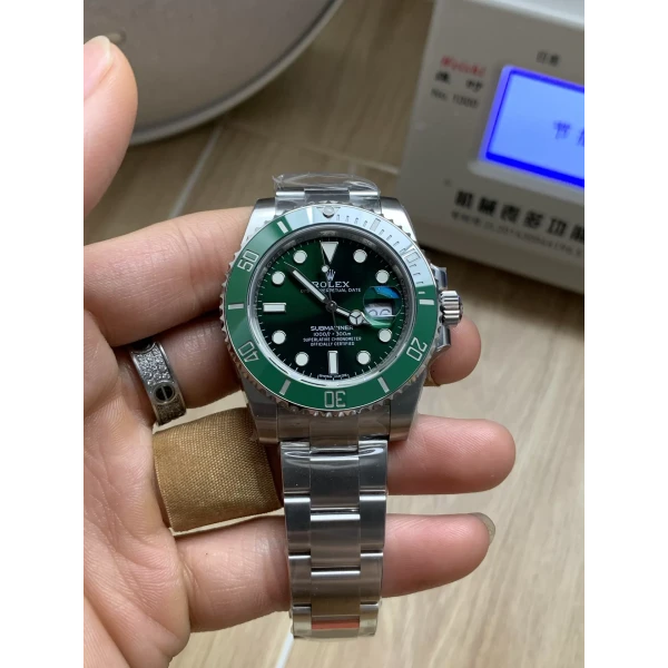 VS Factory Rolex Submariner Date “Hulk” Green 40mm (116610LV) 1:1 Super Clone – DD3135 Movement