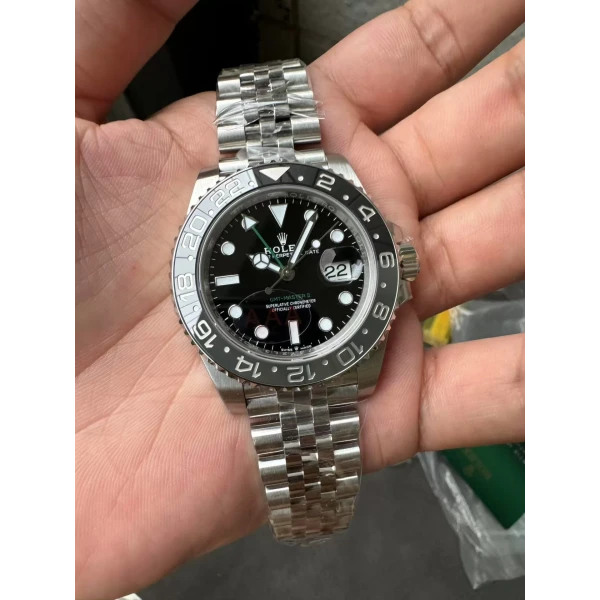 VS Factory Rolex GMT-Master II “Bruce Wayne”Black/Grey Ceramic Bezel Jubilee Bracelet (126710grnr) 1:1 Super Clone – DD3285 Movement