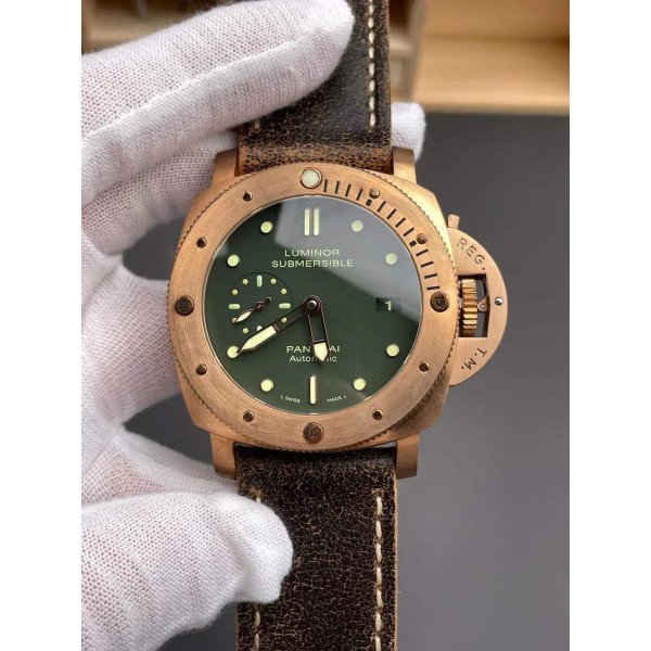 VS Factory Panerai Submersible 47mm1950 Matte Olive Green Dial Bronzo Bezel Brown Leather Strap (PAM00382)1:1 Super Clone – DDP.9000 Movement