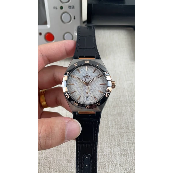 VS Factory Omega Constellation 41mm Two-Tone Sedna Gold Black Ceramic Bezel Silk Dial (131.23.41.21.06.002) 1:1 Super Clone – DD8900 Movement
