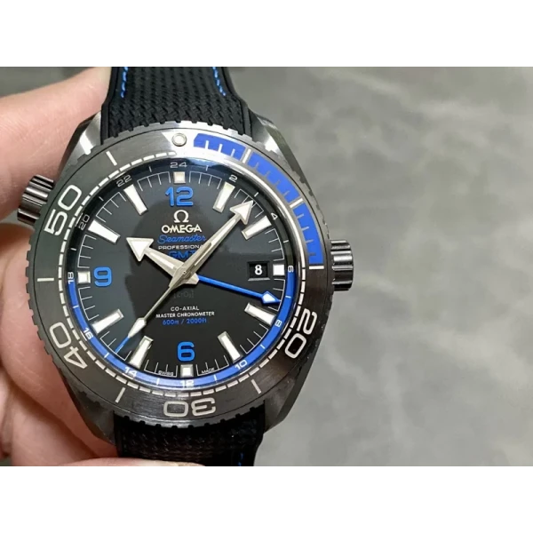 VS Factory Omega Seamaster Planet Ocean 600M GMT “Deep Black” Blue Ceramic (215.92.46.22.01.002) 1:1 Super Clone – DD8906 Movement