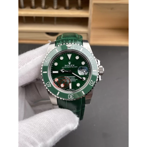 VS Factory Rolex Submariner Date “Hulk” Custom Green Leather Strap 40mm (116610LV) 1:1 Super Clone – DD3135 Movement